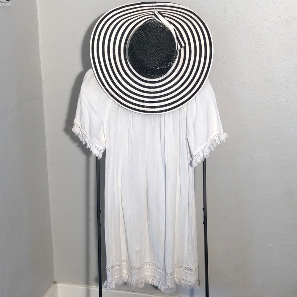 BeachLunchLounge dress/cover-up